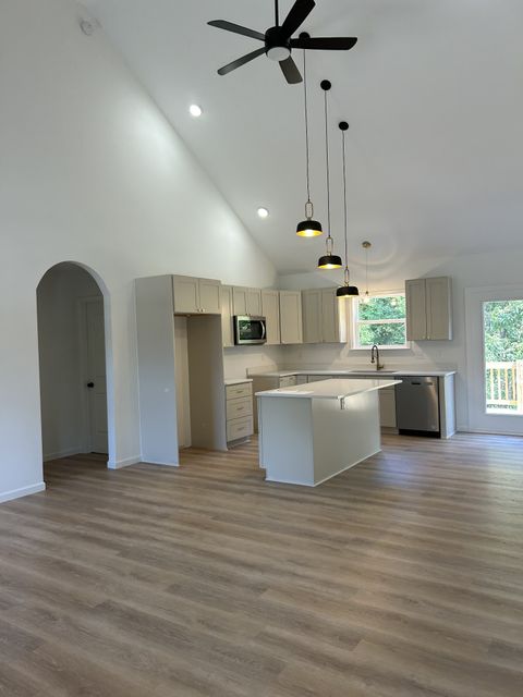 2338 Rhea Branch Rd Ethridge TN 38456