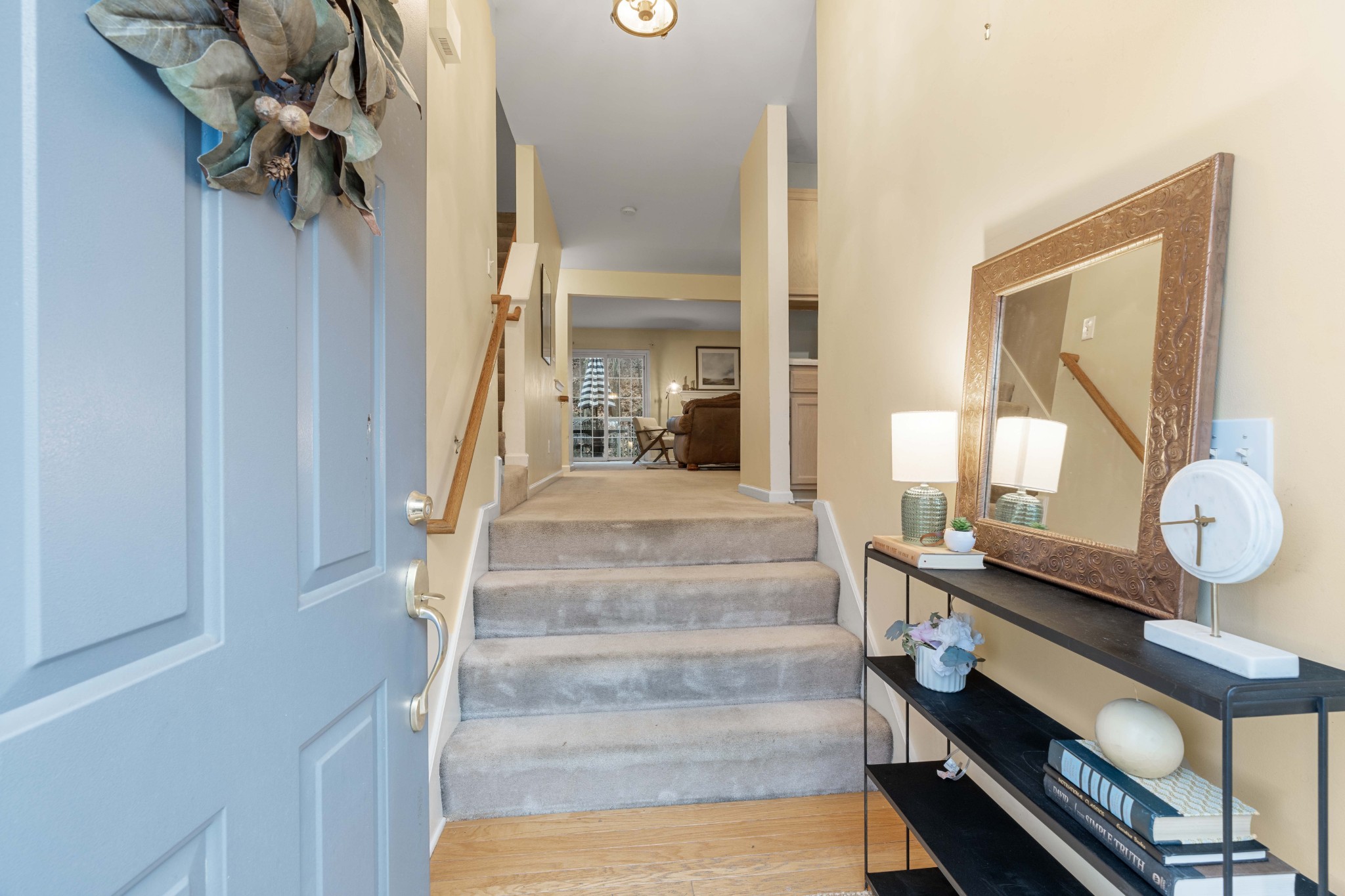 516 Huntington Ridge Dr