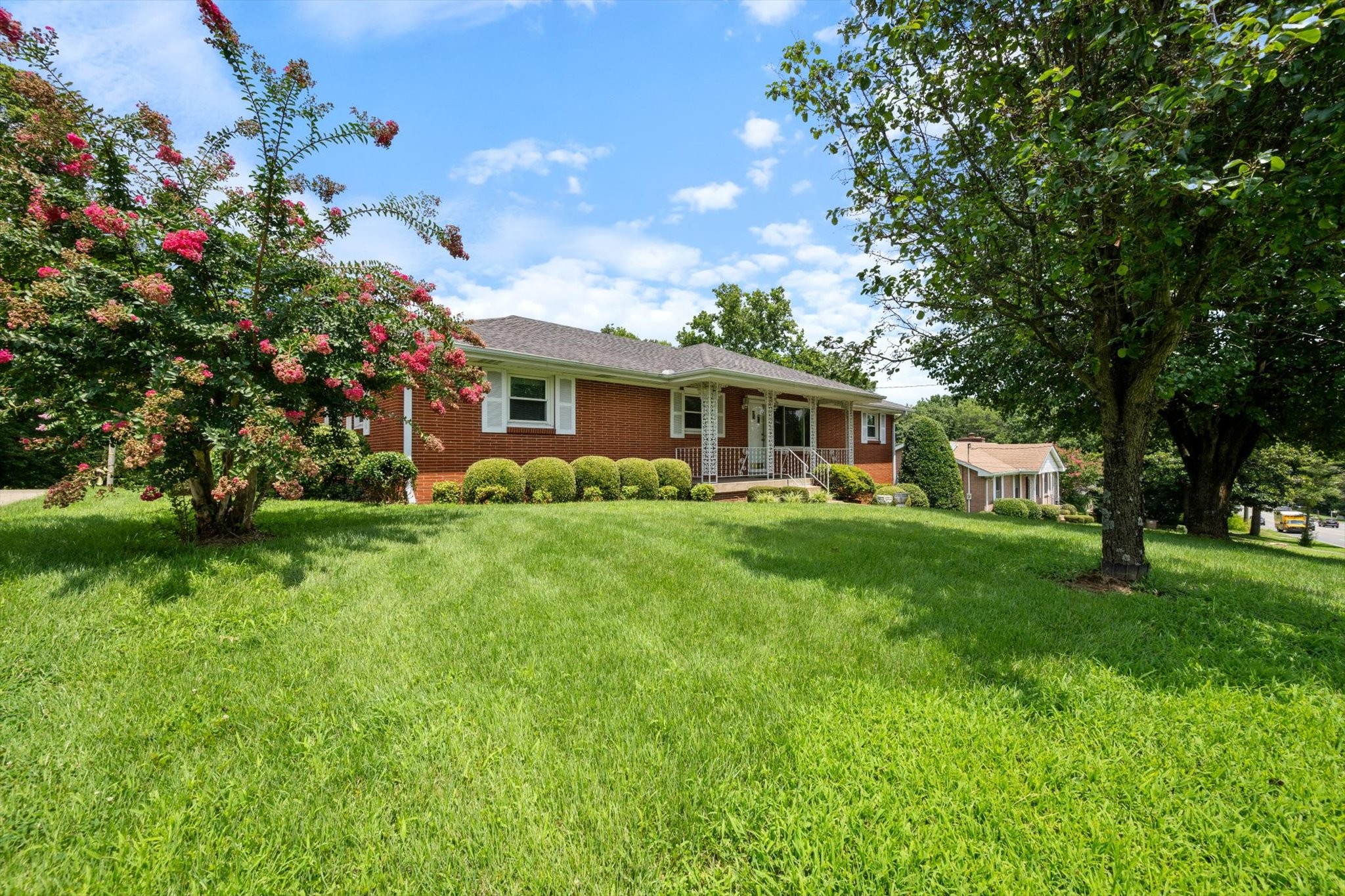 504 Harding Pl