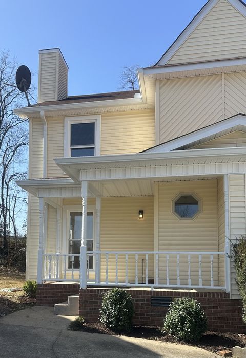 1010 Silver Point Dr Murfreesboro TN 37130