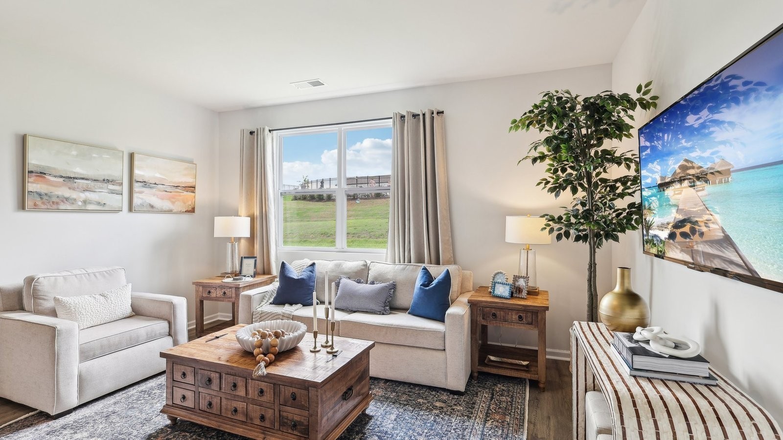 1526 Mountain View Drive