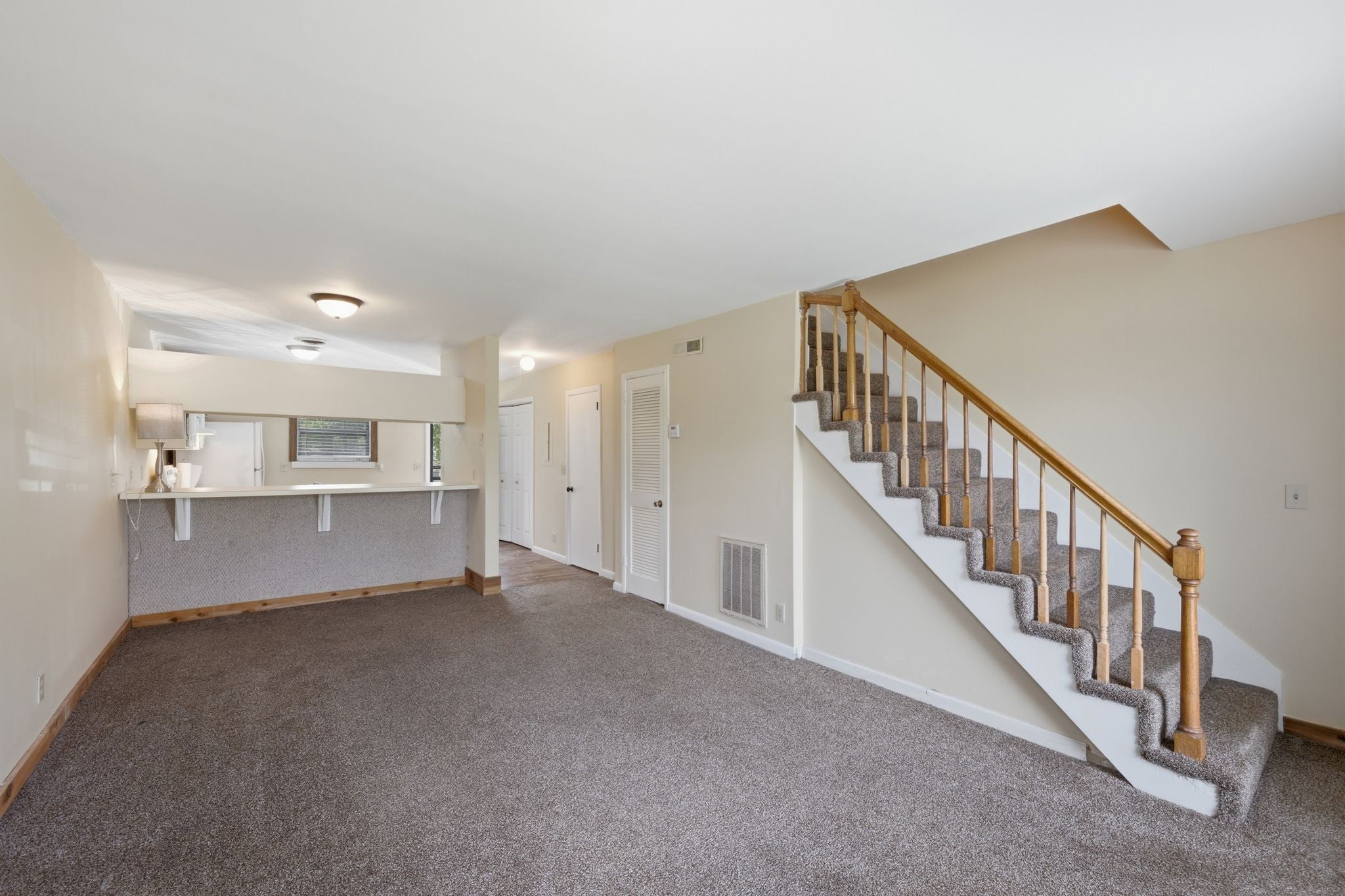 1519 Meadow Bend Dr, Madison TN 37115 2-bed home, photo 5 of 21