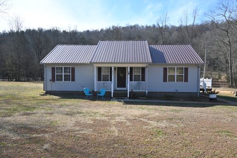 2941 Woods Prong Rd Linden TN 37096