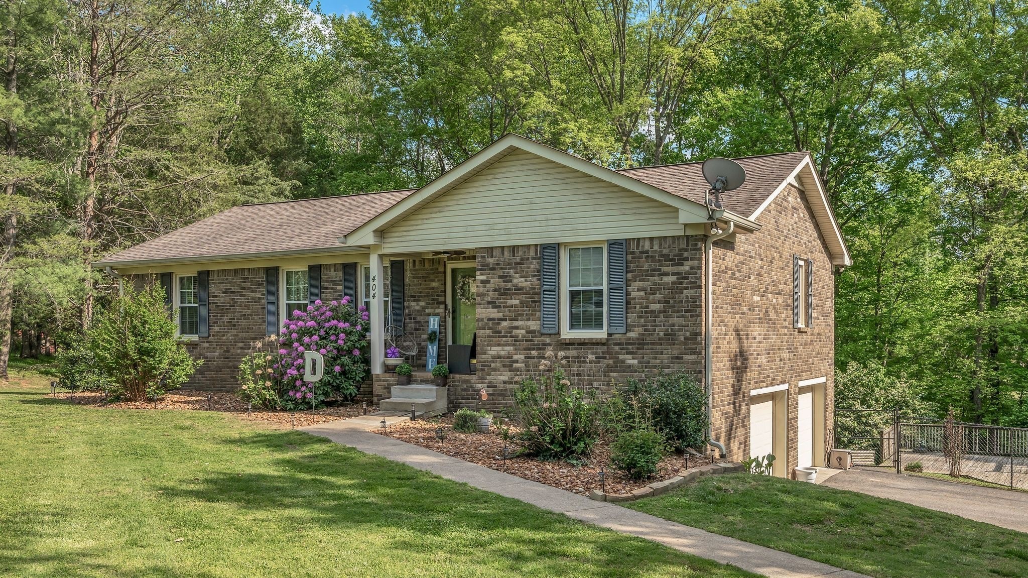 404 Patricia Dr