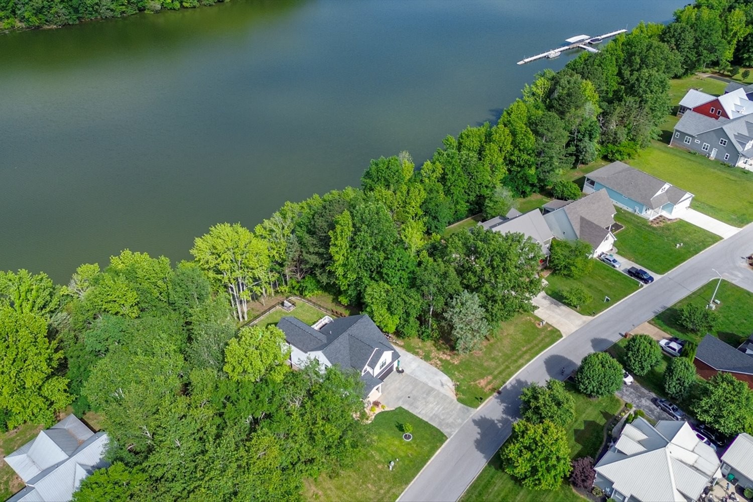 6 Cypress Point Dr