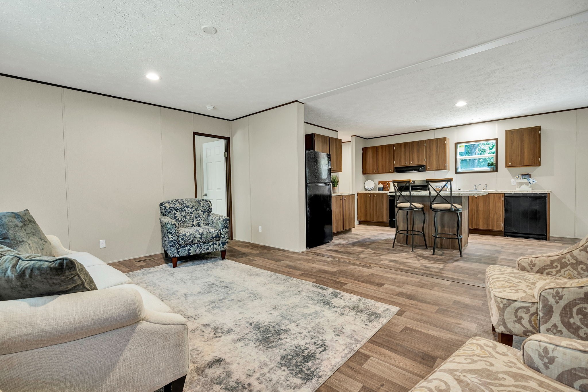 264 Len Mar Rd