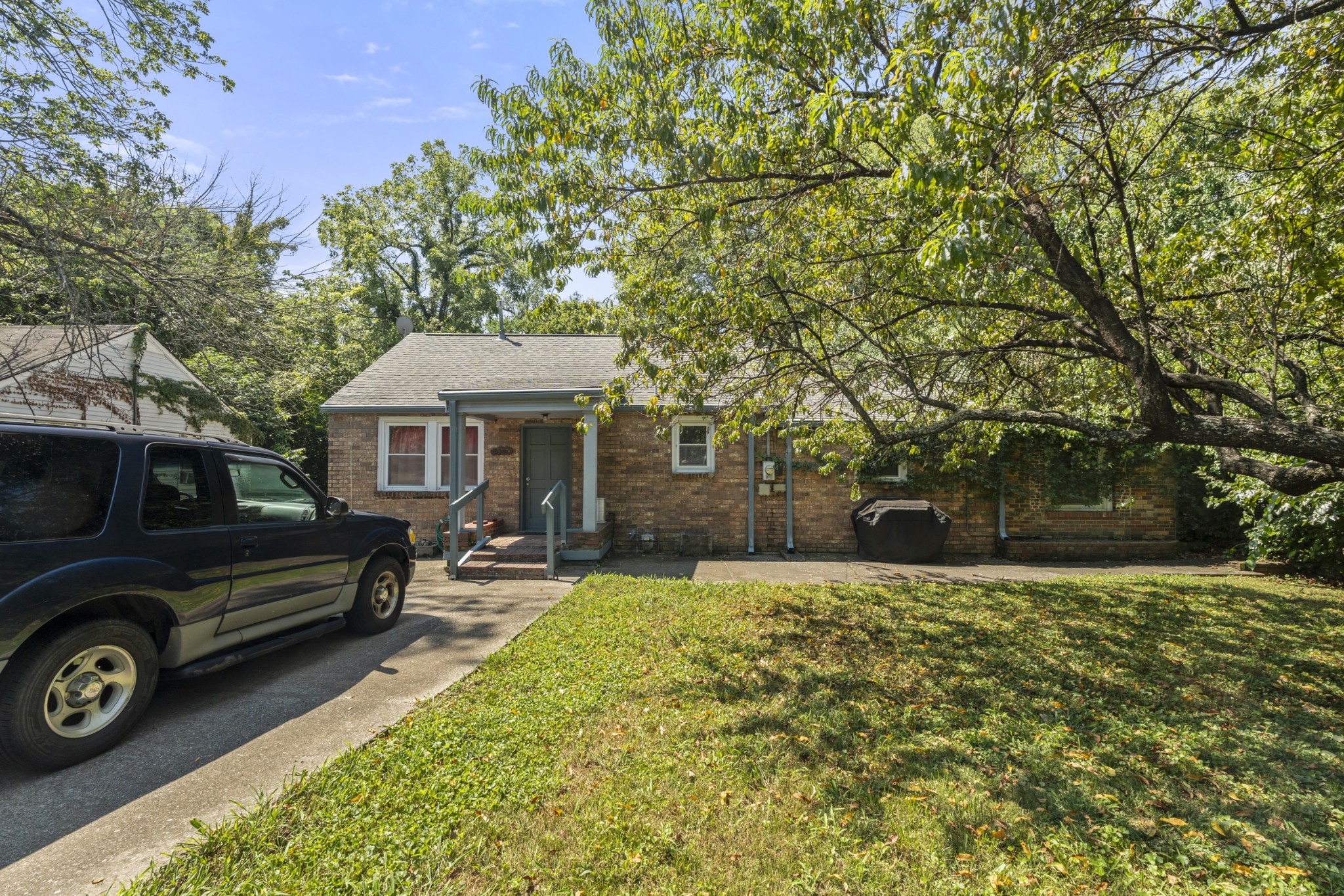 1008 Virginia Ave A