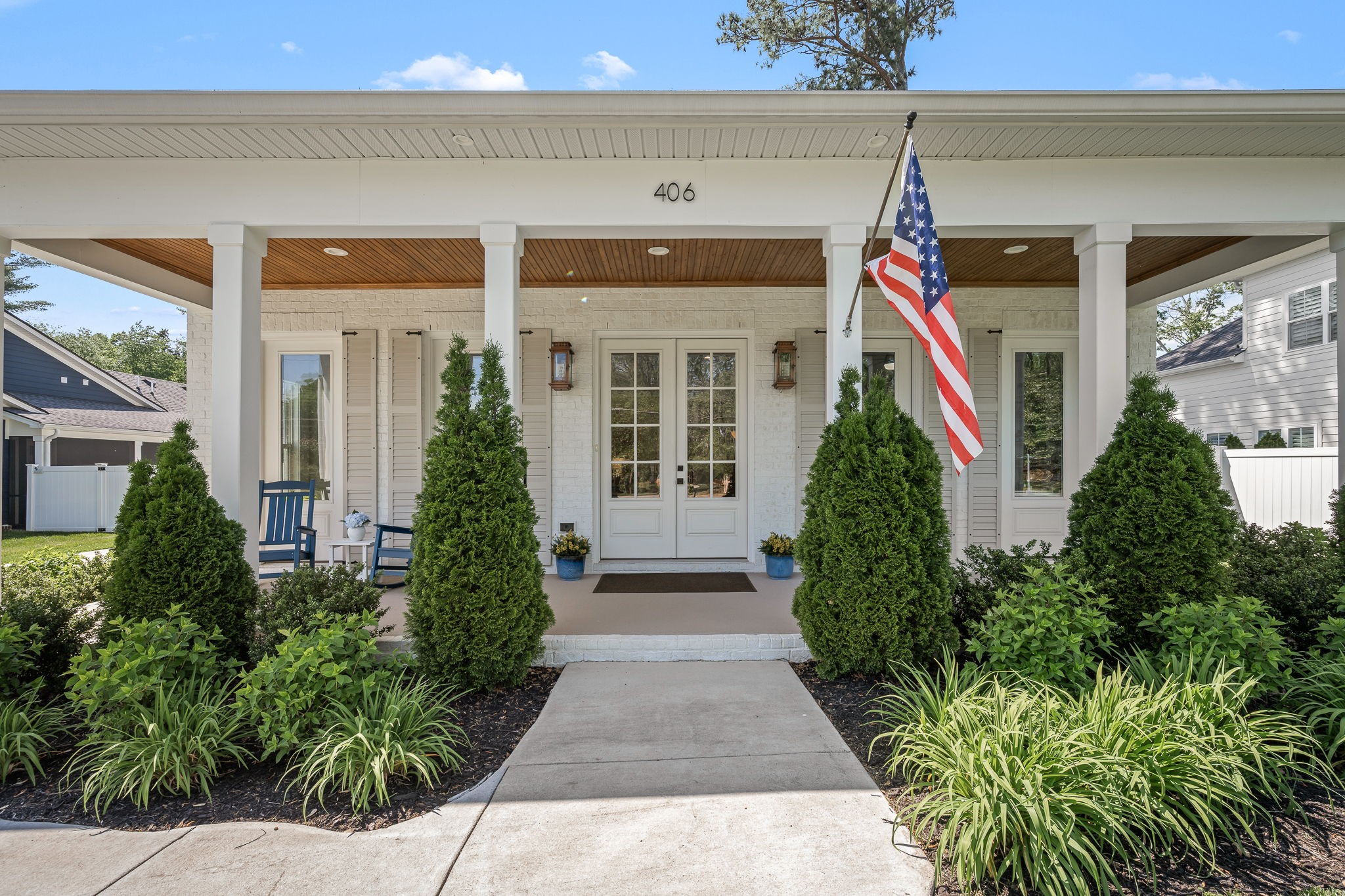 406 Minerva Dr