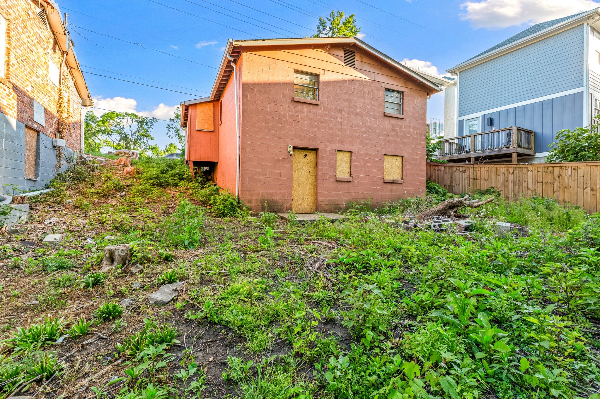 2116 Herman St, Nashville TN 37208 2-bed home, photo 5 of 7