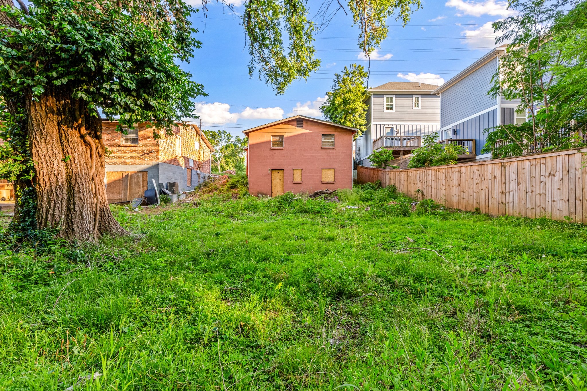 2116 Herman St, Nashville TN 37208 2-bed home, photo 4 of 7