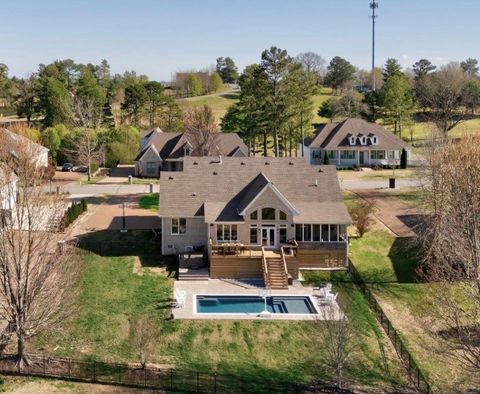 524 Country Club Dr Dickson TN 37055