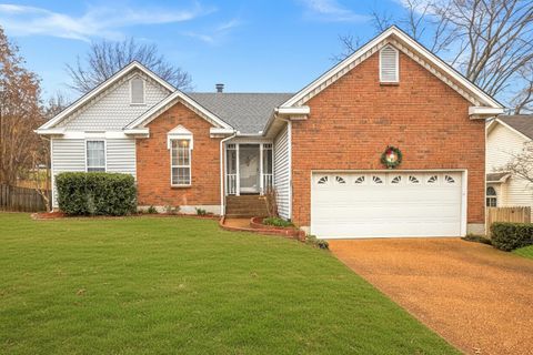 2010 Alice Springs Ct Mount Juliet TN 37122