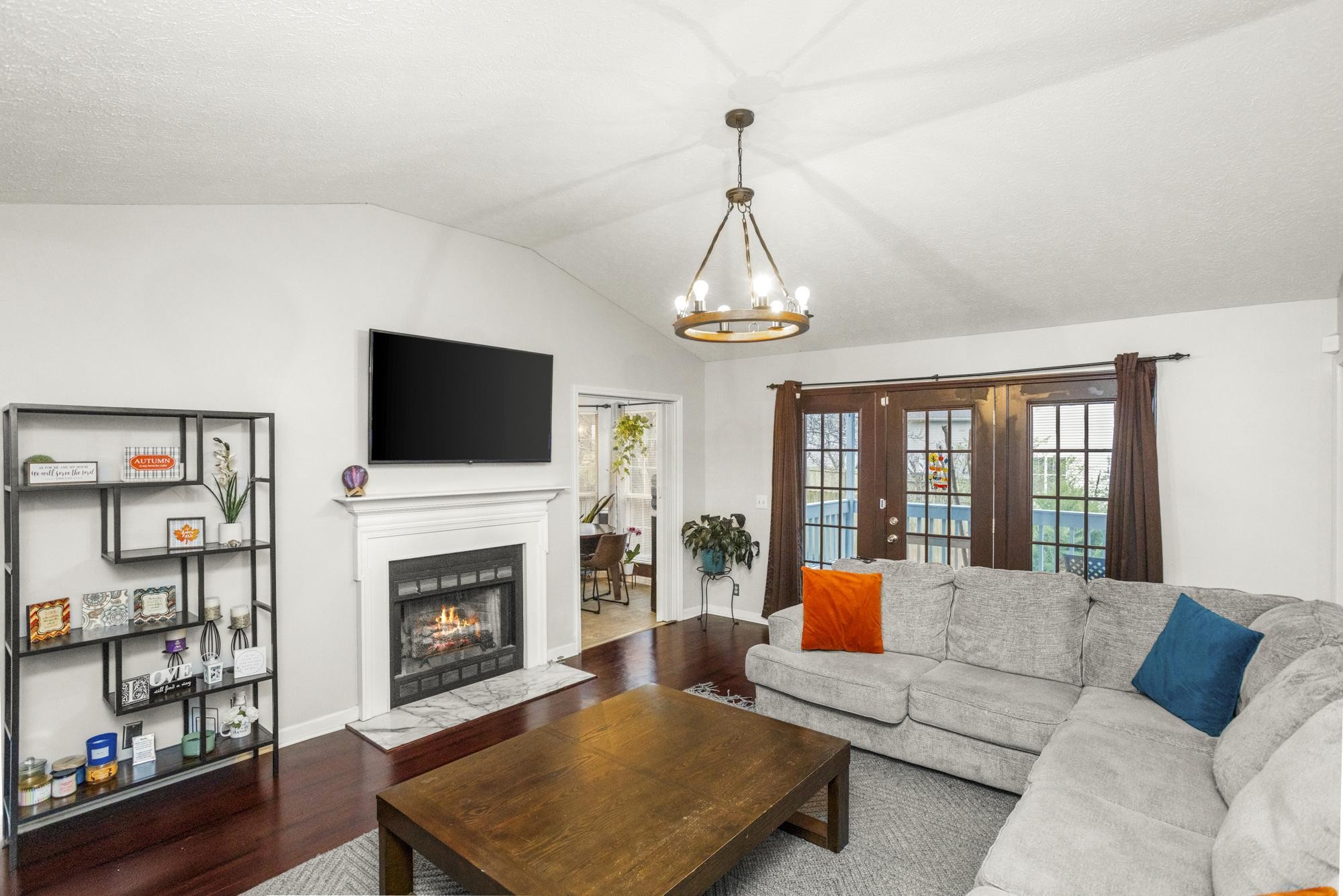 2010 Alice Springs Ct