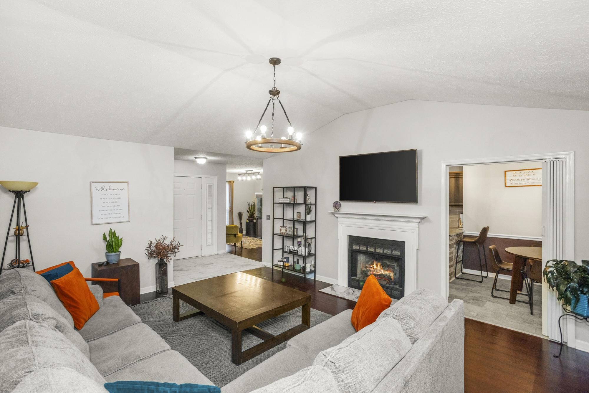 2010 Alice Springs Ct