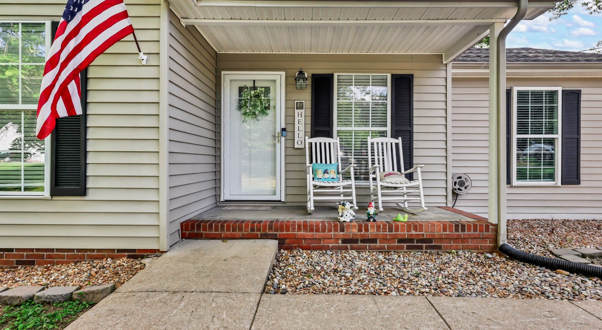 2830 Hinson Rd