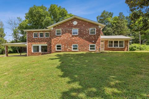 410 Dover St Shelbyville TN 37160