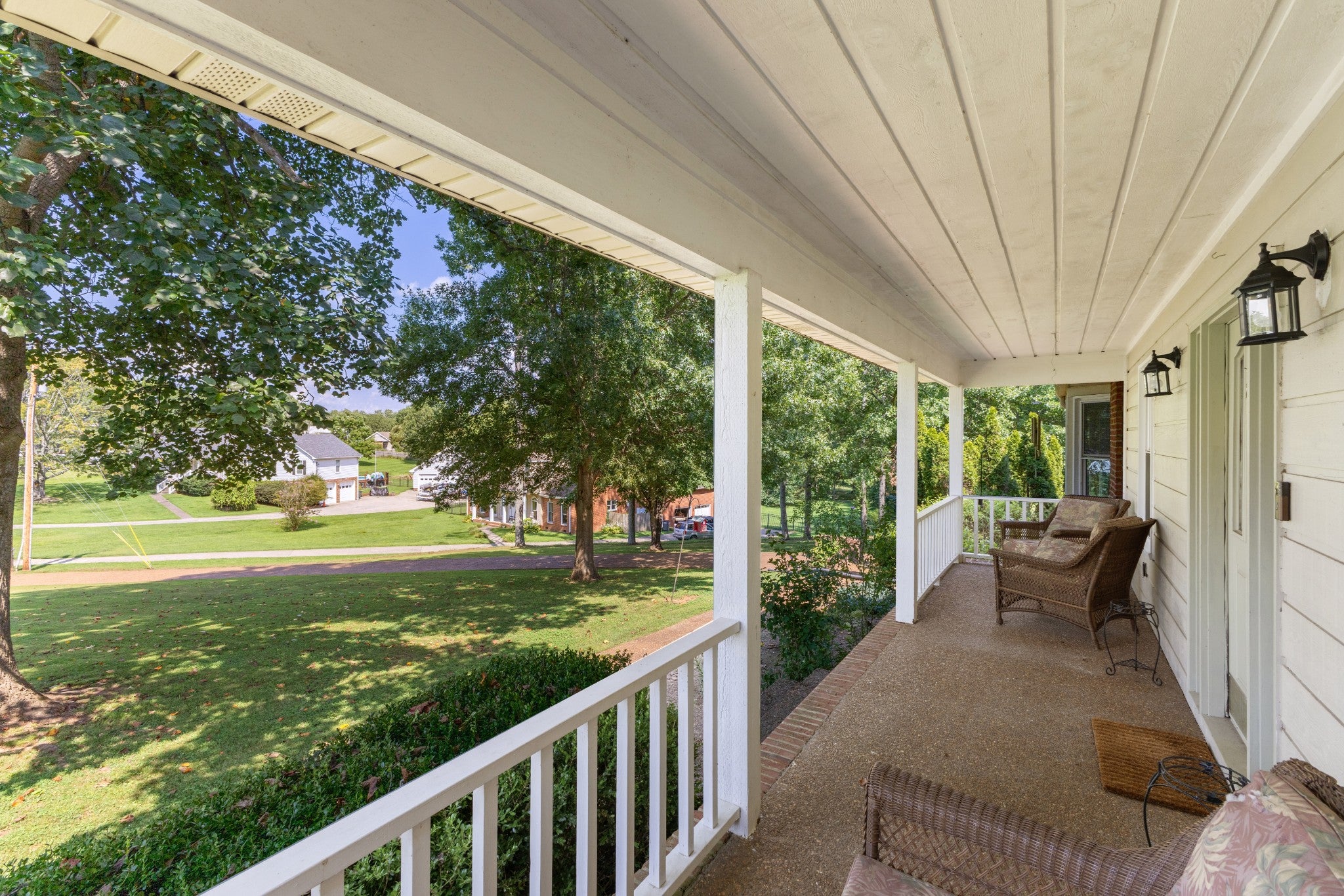 1010 Hearthside Ct S
