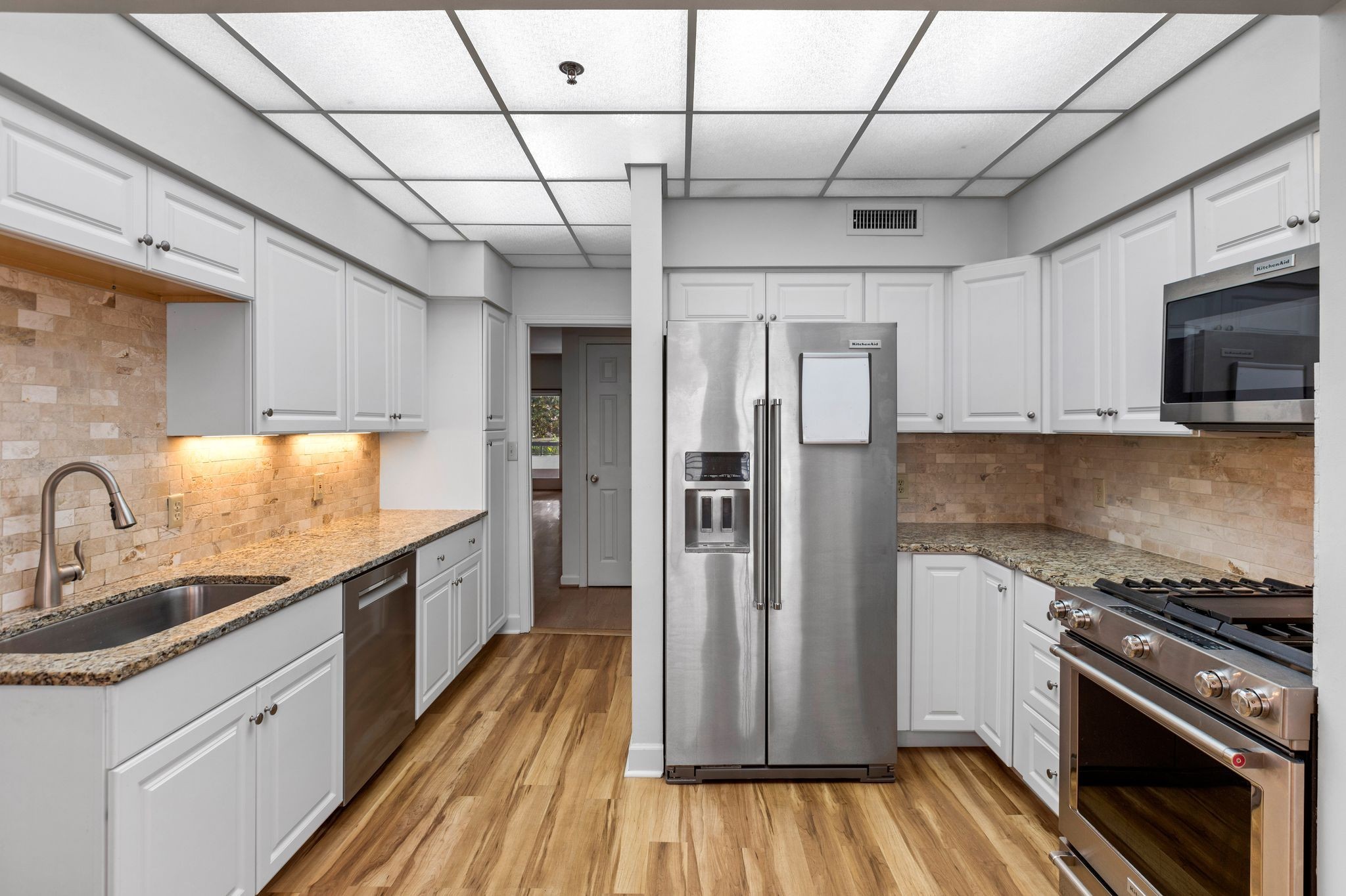 3818 West End Ave 103