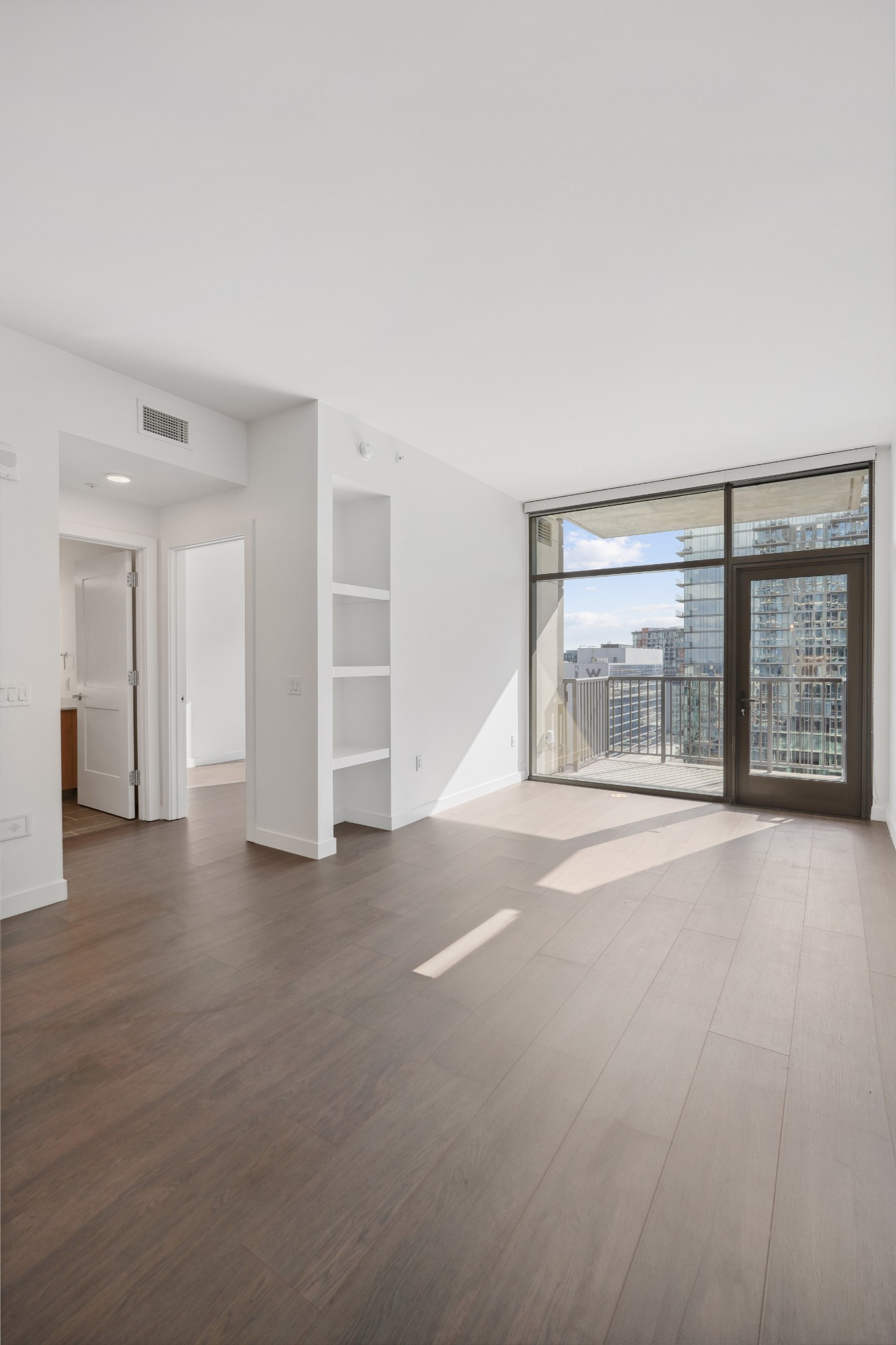 1212 Demonbreun St A13 (K)