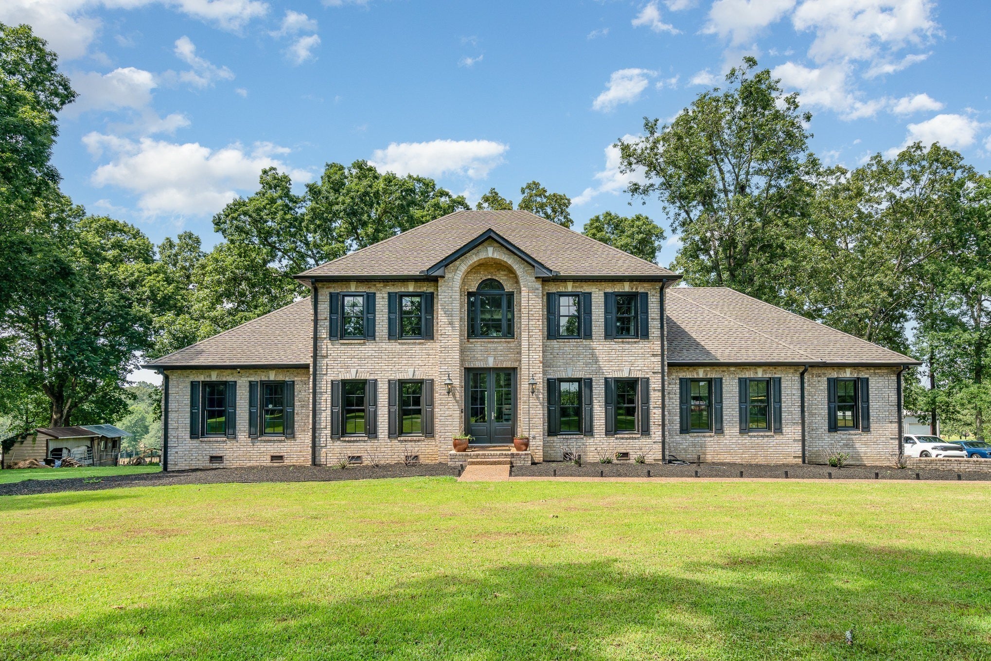 1640 Eno Rd