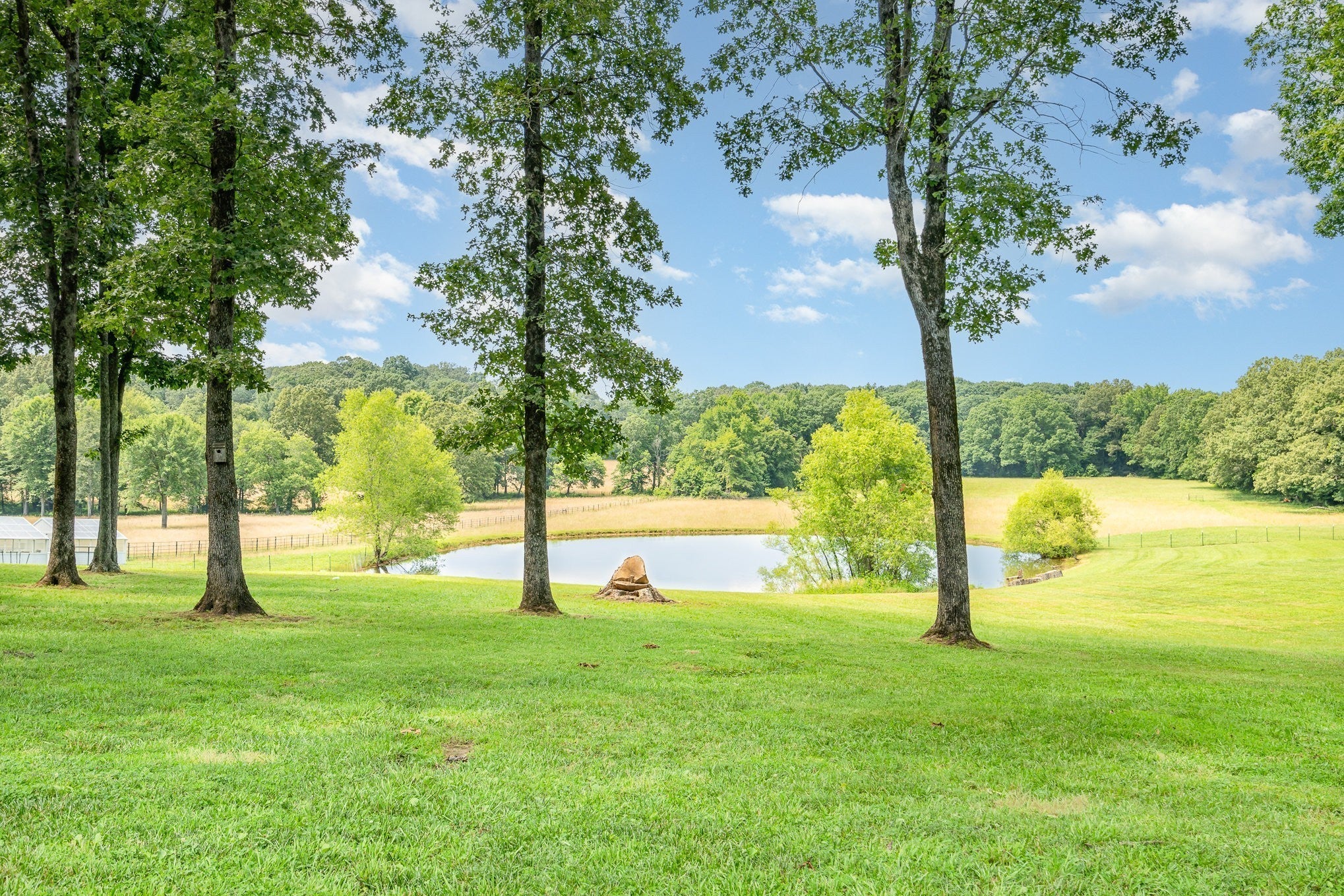 1640 Eno Rd