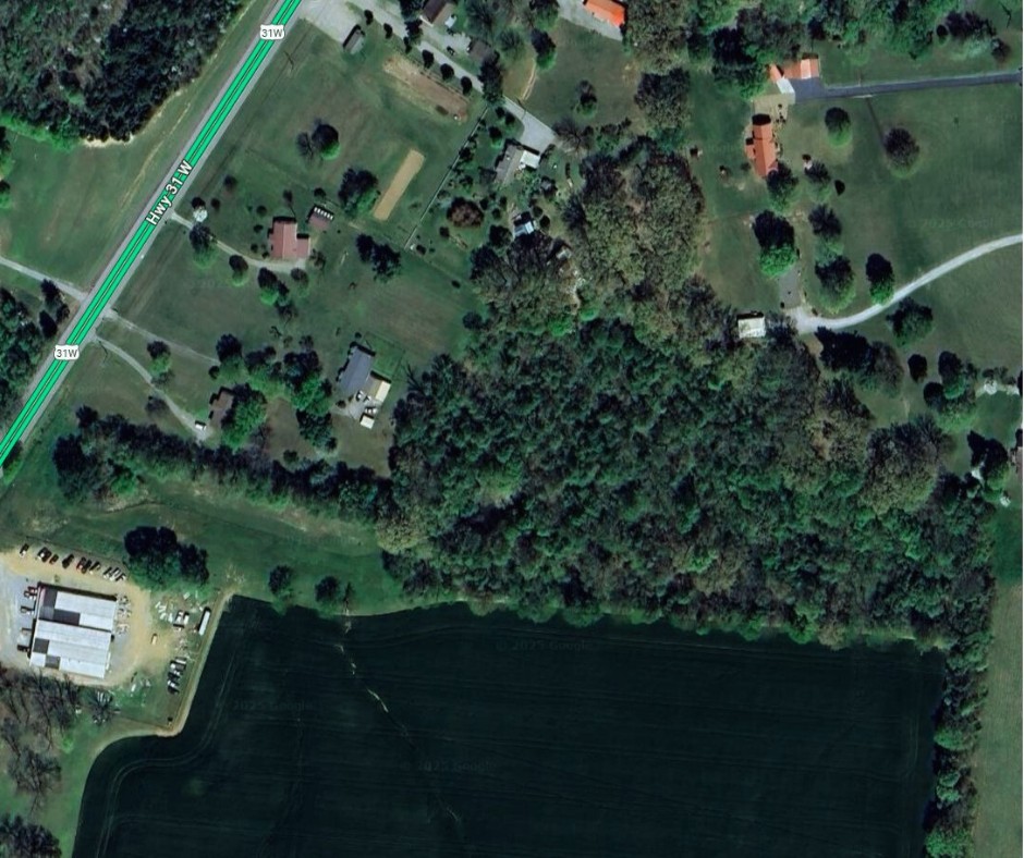 4628 Hwy 31W