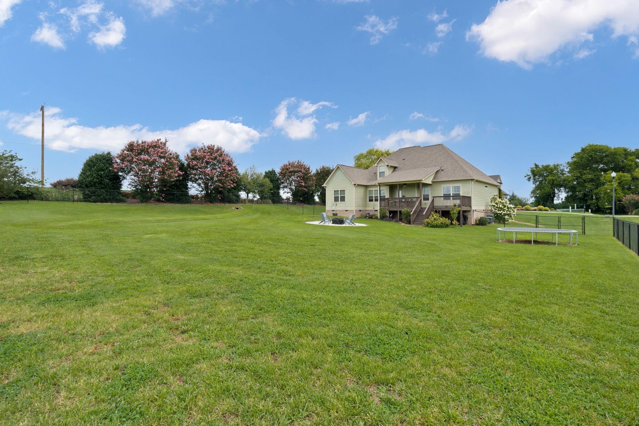 112 Keystone Drive NE