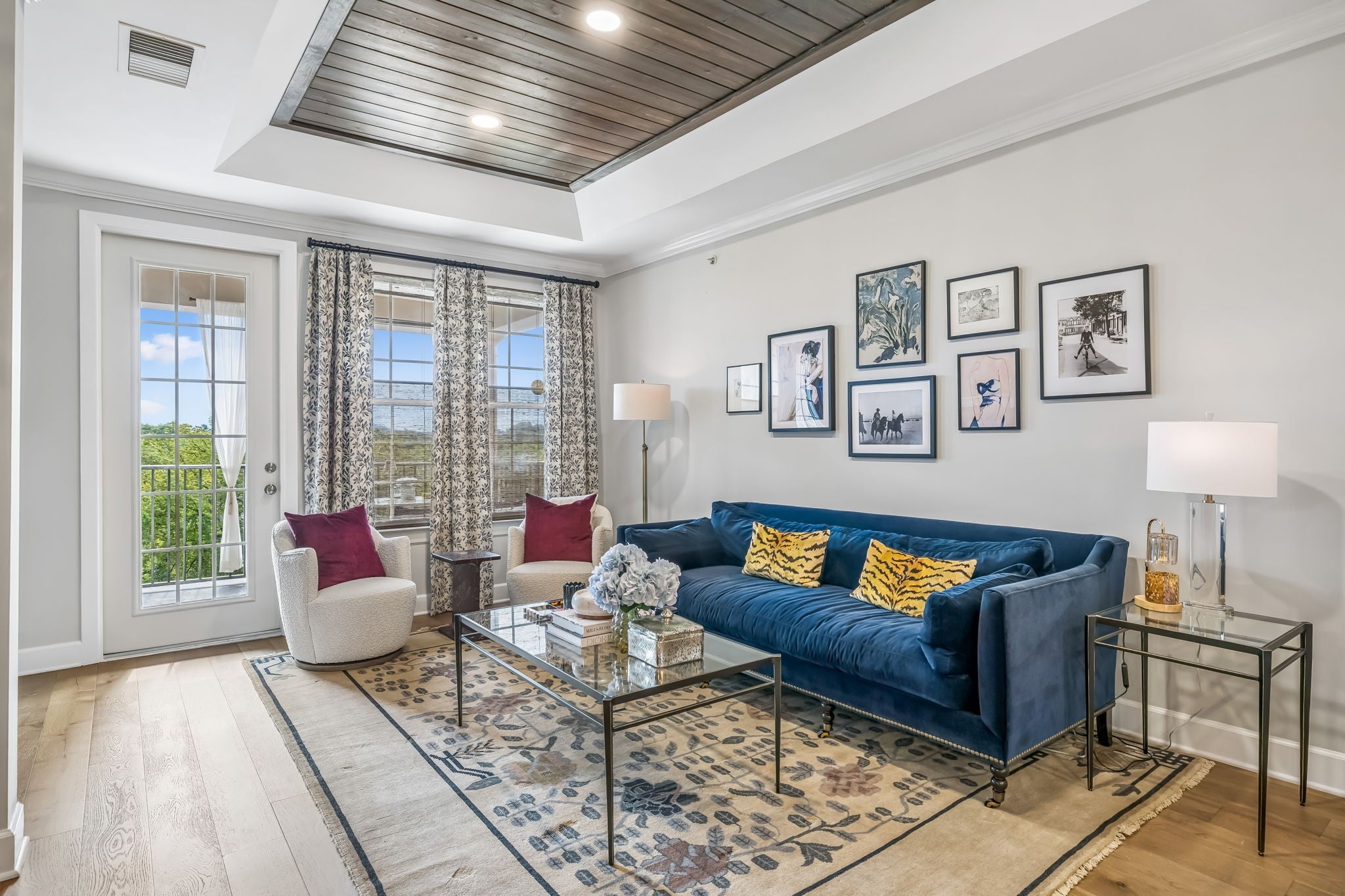 309 Seven Springs Way 403