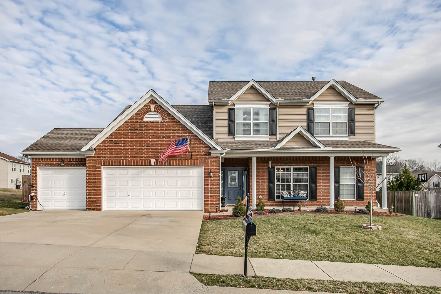 Spring Hill, Tennessee 37174, United States, 4 Bedrooms Bedrooms, ,3 BathroomsBathrooms,Residential,Active,134985