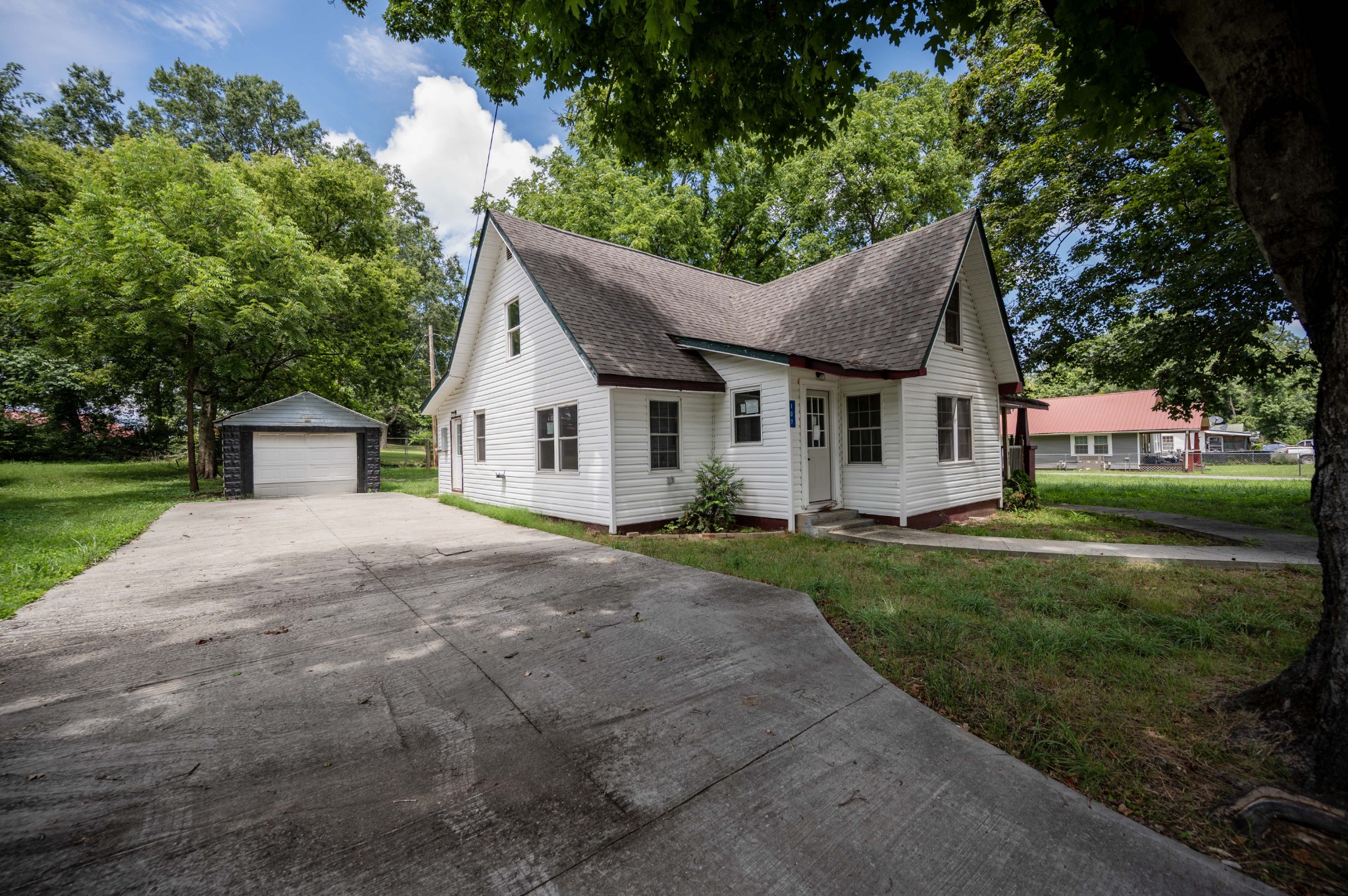 107 N West St
