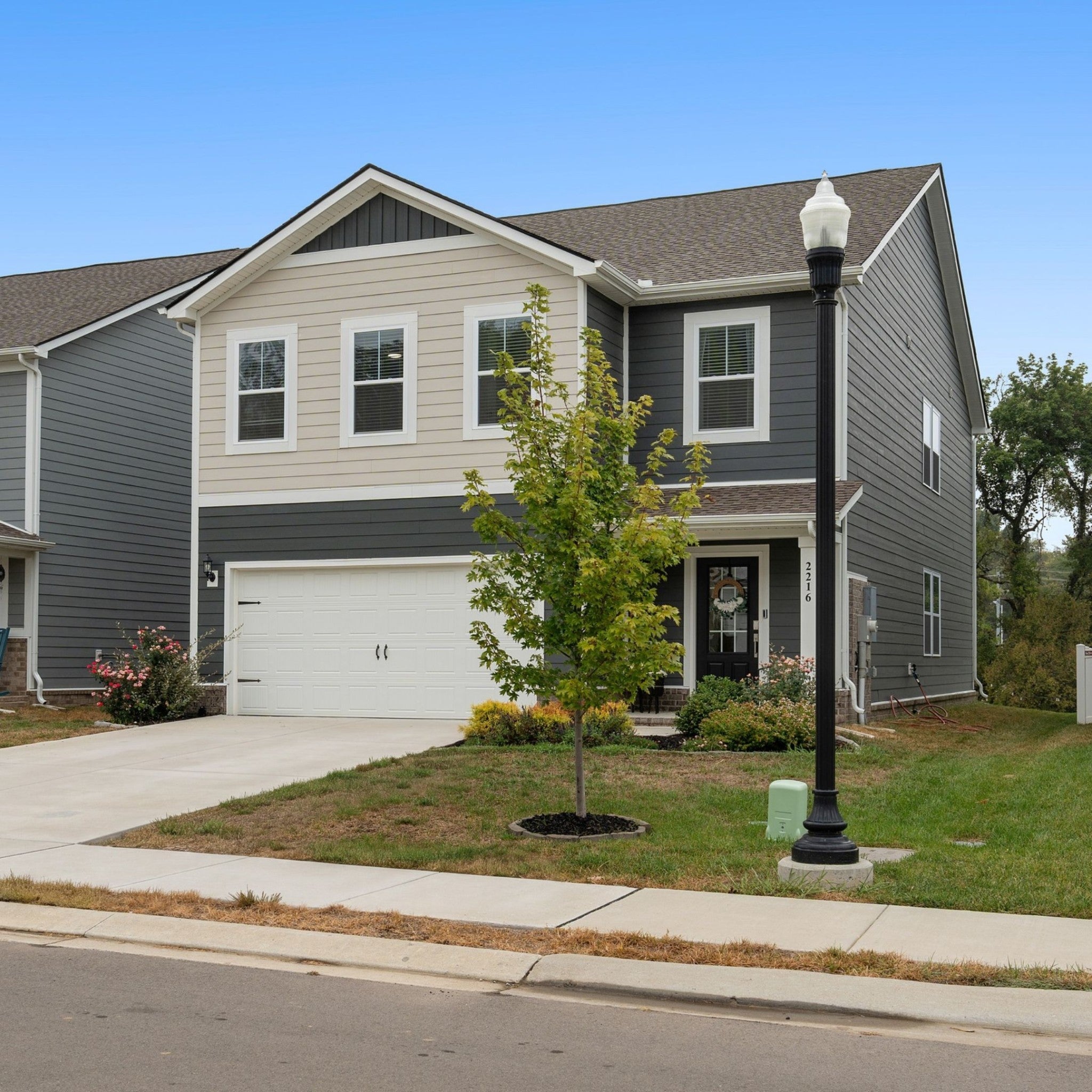 2216 Robert Gwynne Dr