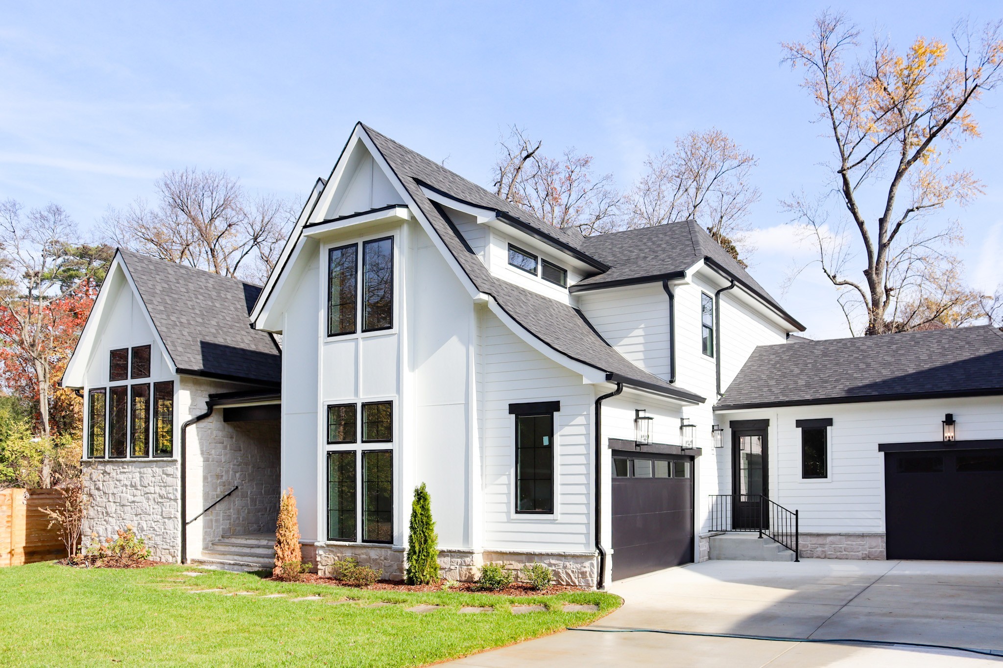 2911 Wellesley Trace