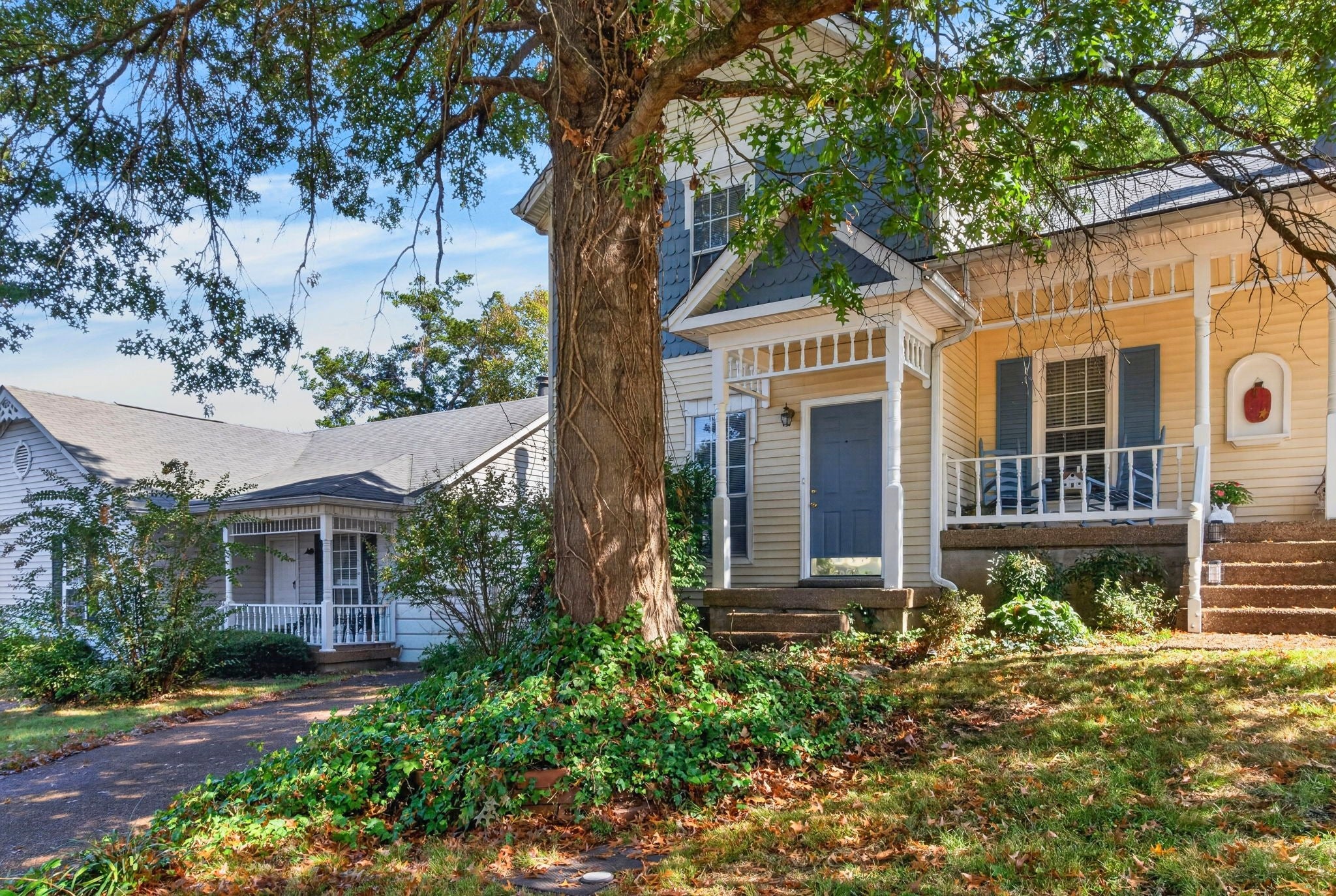 142 Champney Ct