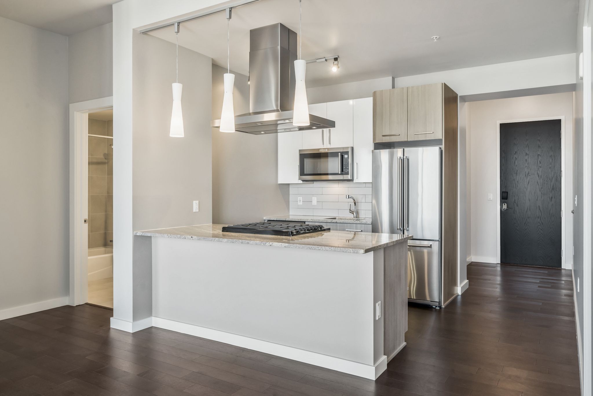 Nashville, Tennessee 37219, United States, 2 Bedrooms Bedrooms, ,2 BathroomsBathrooms,Residential,Active,106417