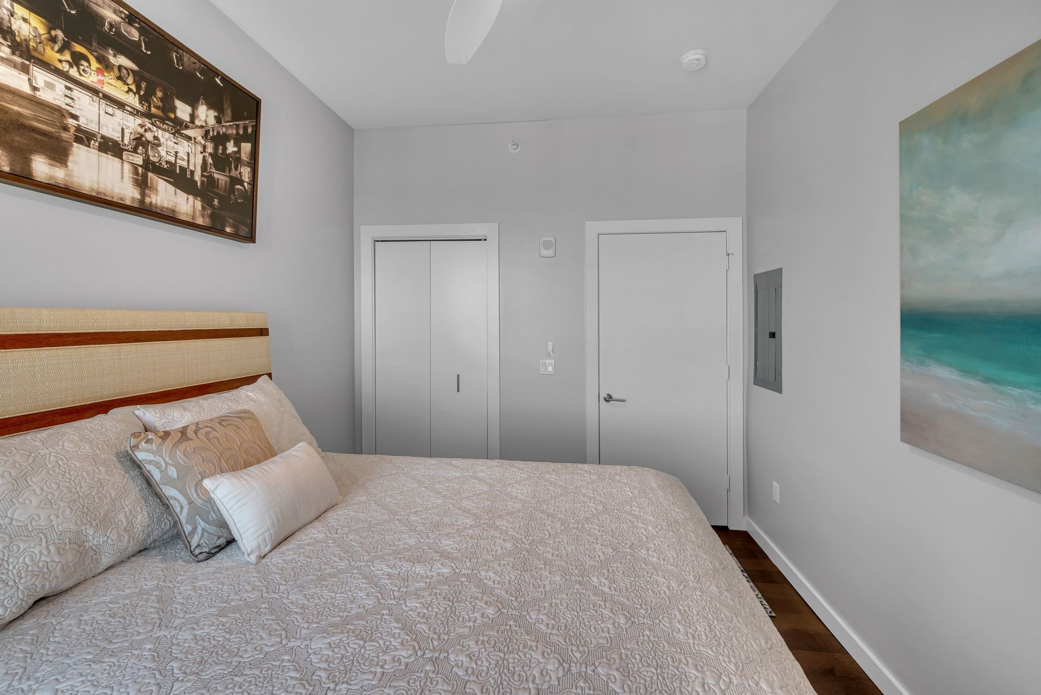 Nashville, Tennessee 37219, United States, 2 Bedrooms Bedrooms, ,2 BathroomsBathrooms,Residential,Active,106417