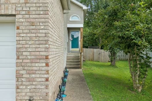 3-bed home for sale in Hermitage, TN 37076, 5506 Knollcrest Ct 5506 Knollcrest Ct, Hermitage TN 37076 3-bed home, photo 5 of 47