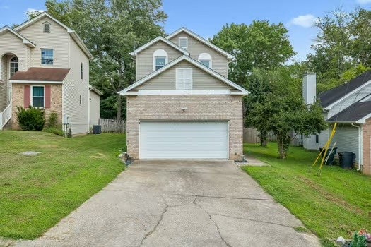 3-bed home for sale in Hermitage, TN 37076, 5506 Knollcrest Ct 5506 Knollcrest Ct, Hermitage TN 37076 3-bed home, photo 2 of 47