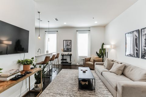 210 30th Ave N 414 Nashville TN 37203