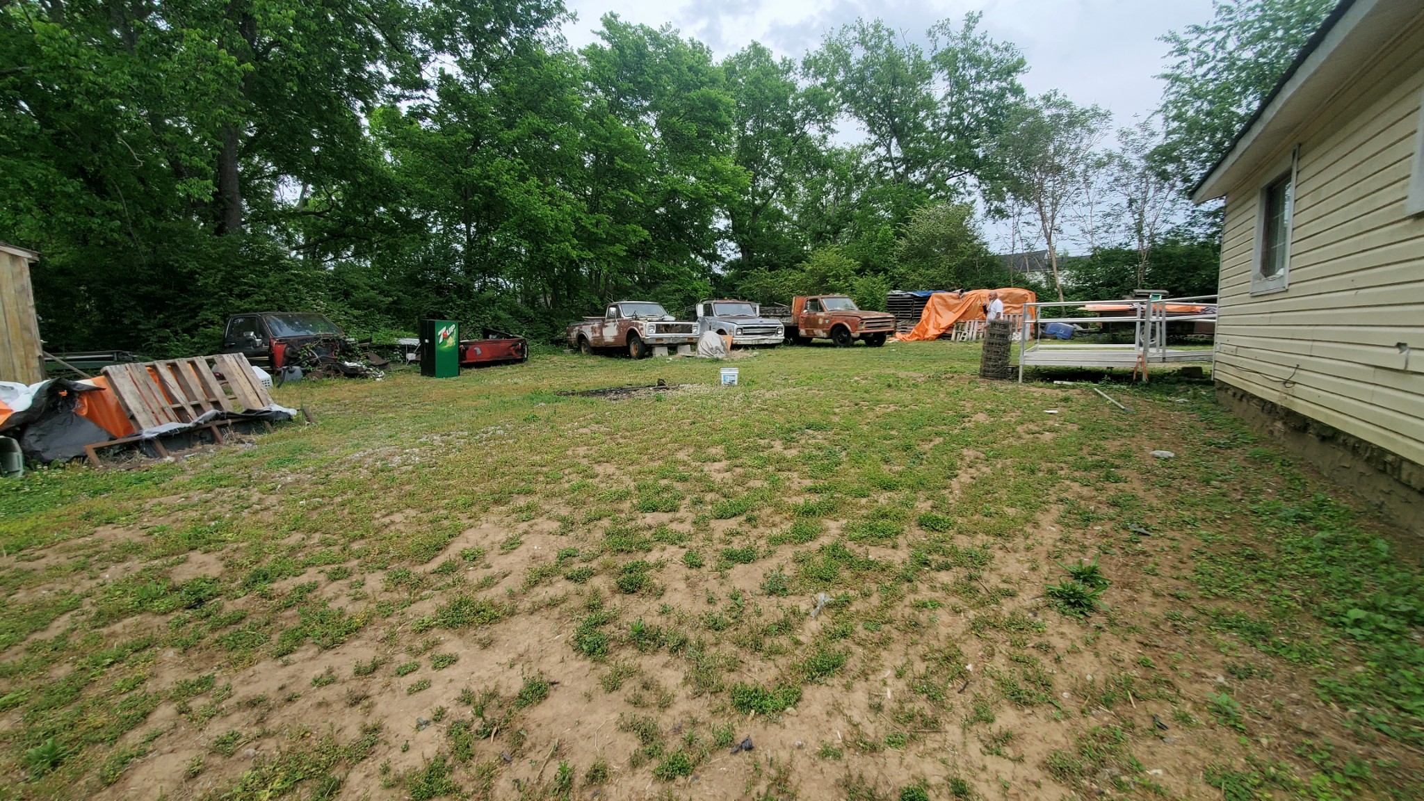 504 Demoss St - Photo 3