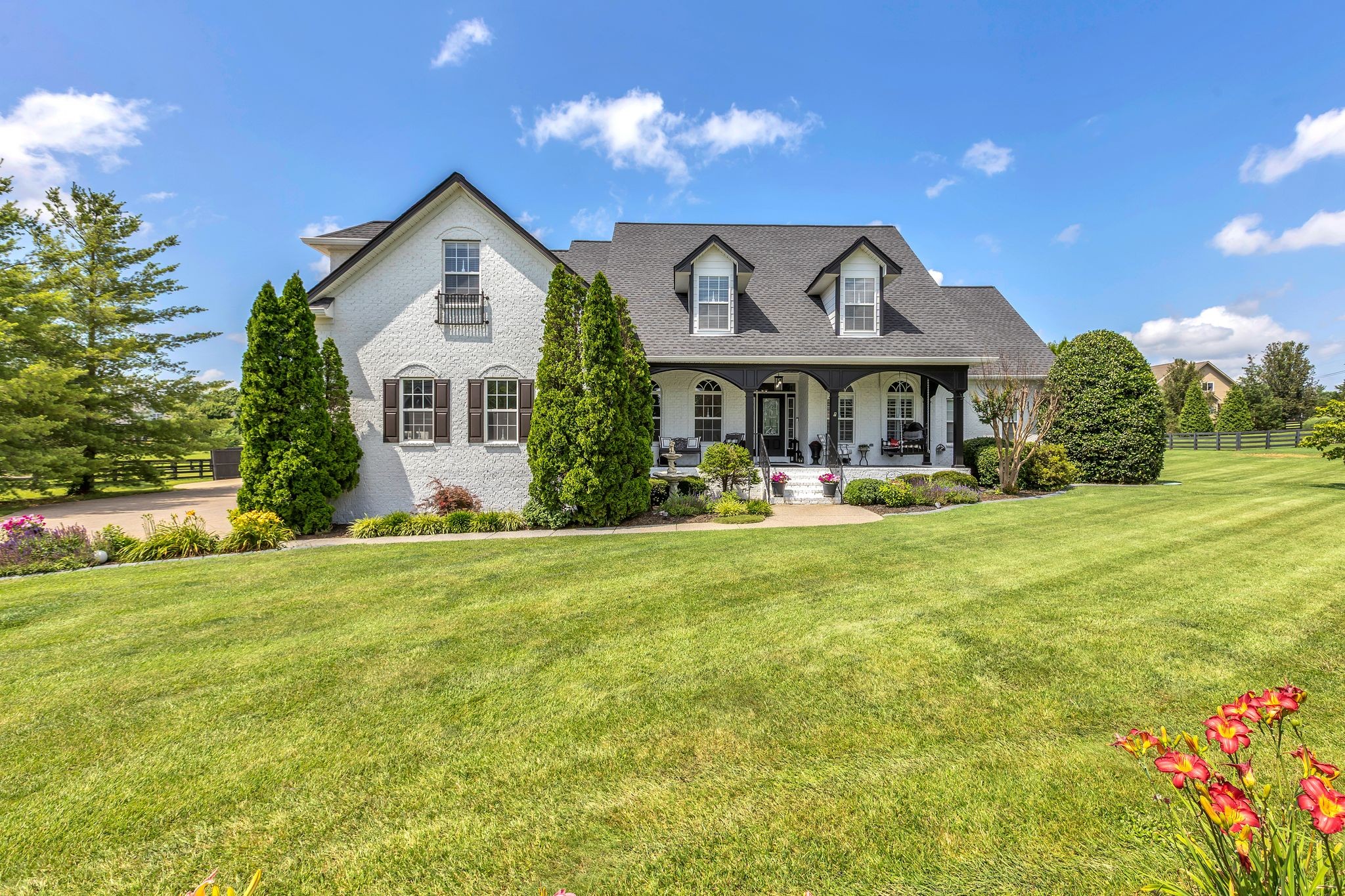 2005 Windsong Dr