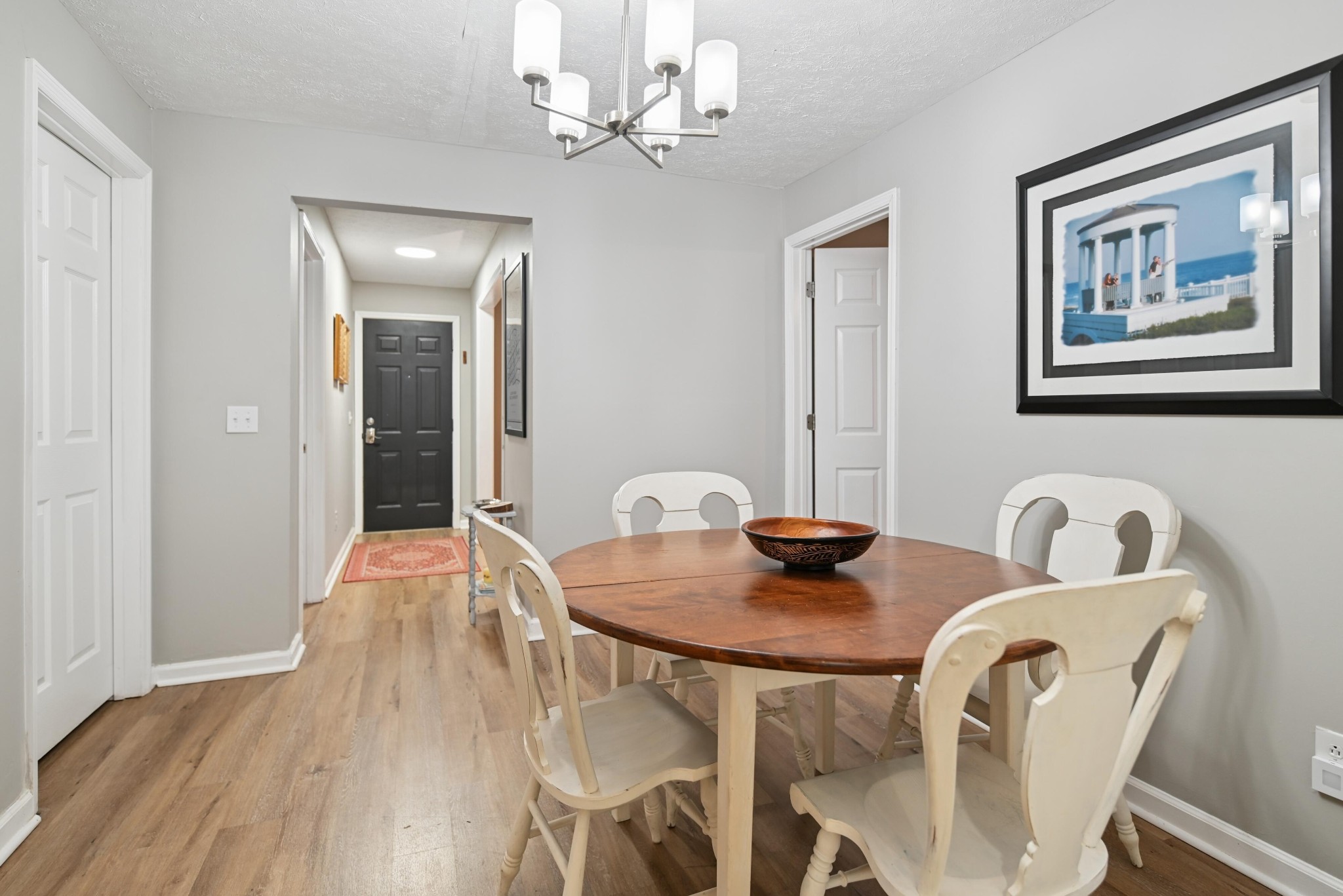 1133 Main ST