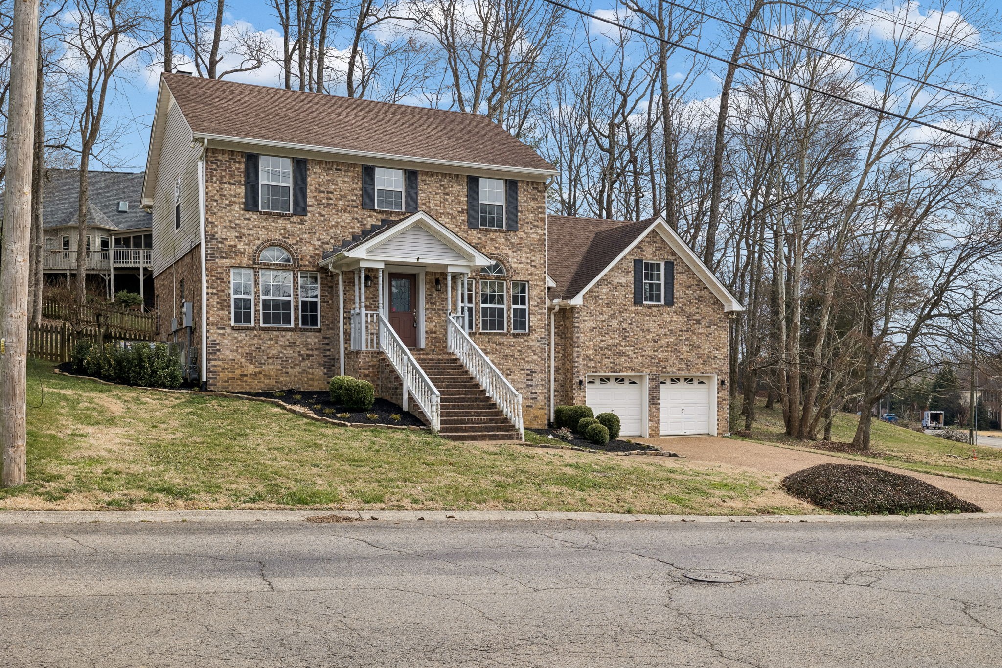 8408 Indian Hills Dr