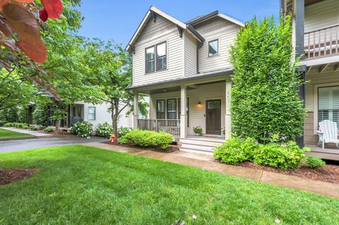 801 Lancaster Way Nashville TN 37212