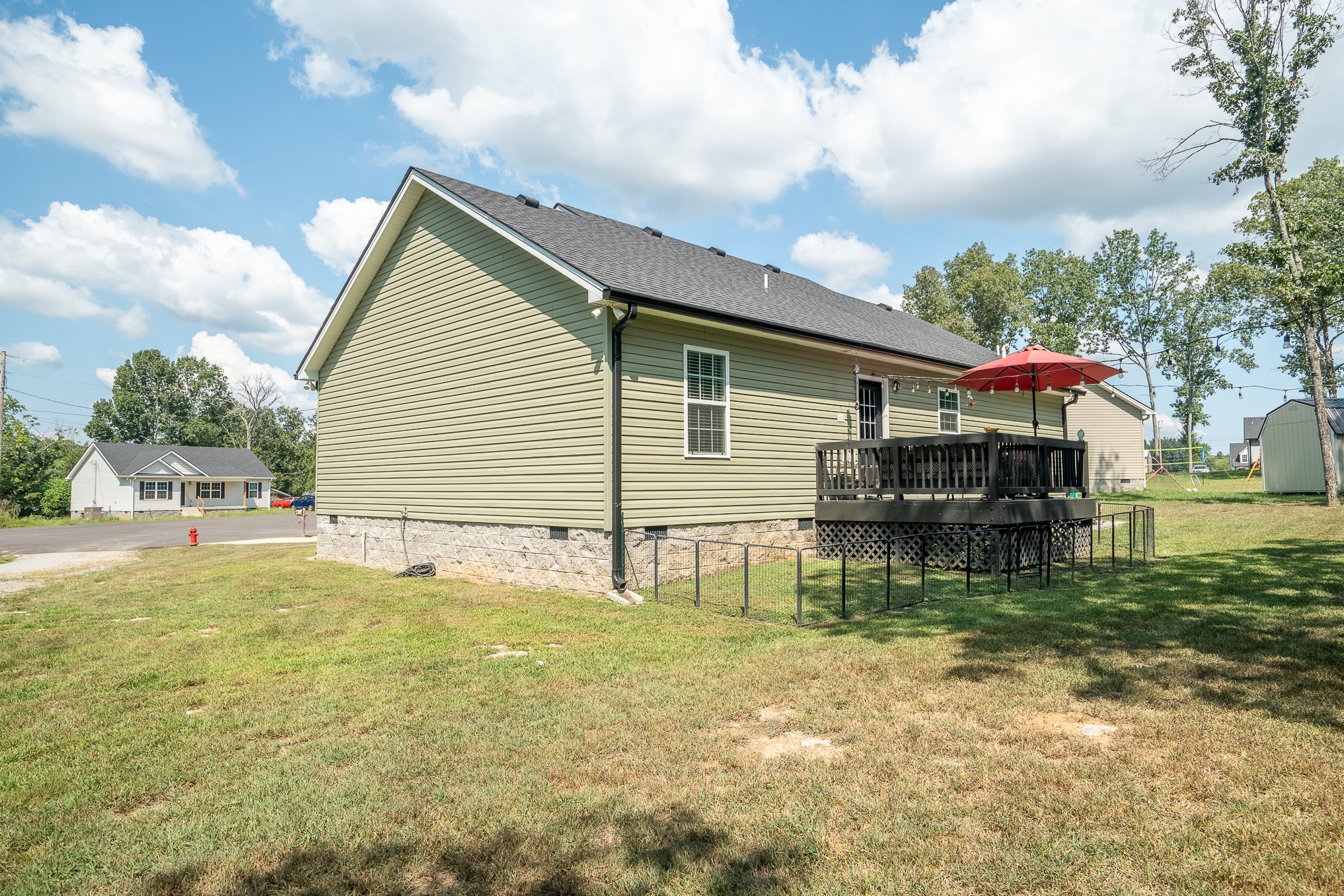 198 Southview Dr