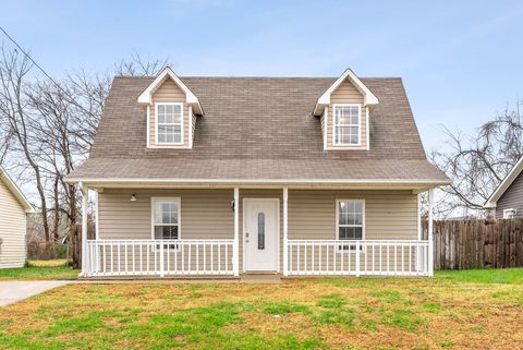1019 Shadow Ridge Ave Oak Grove KY 42262