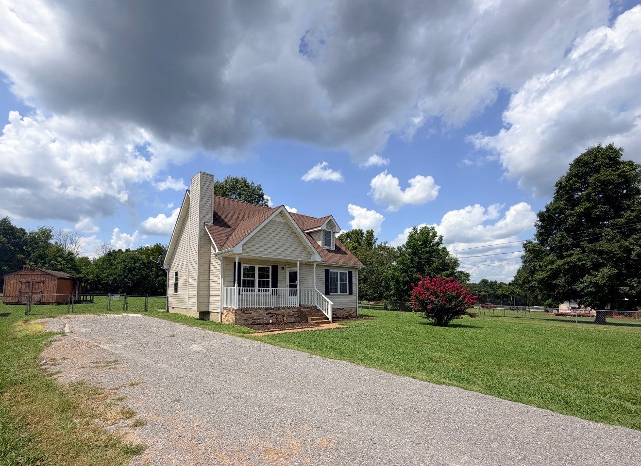 104 Deer Point Rd