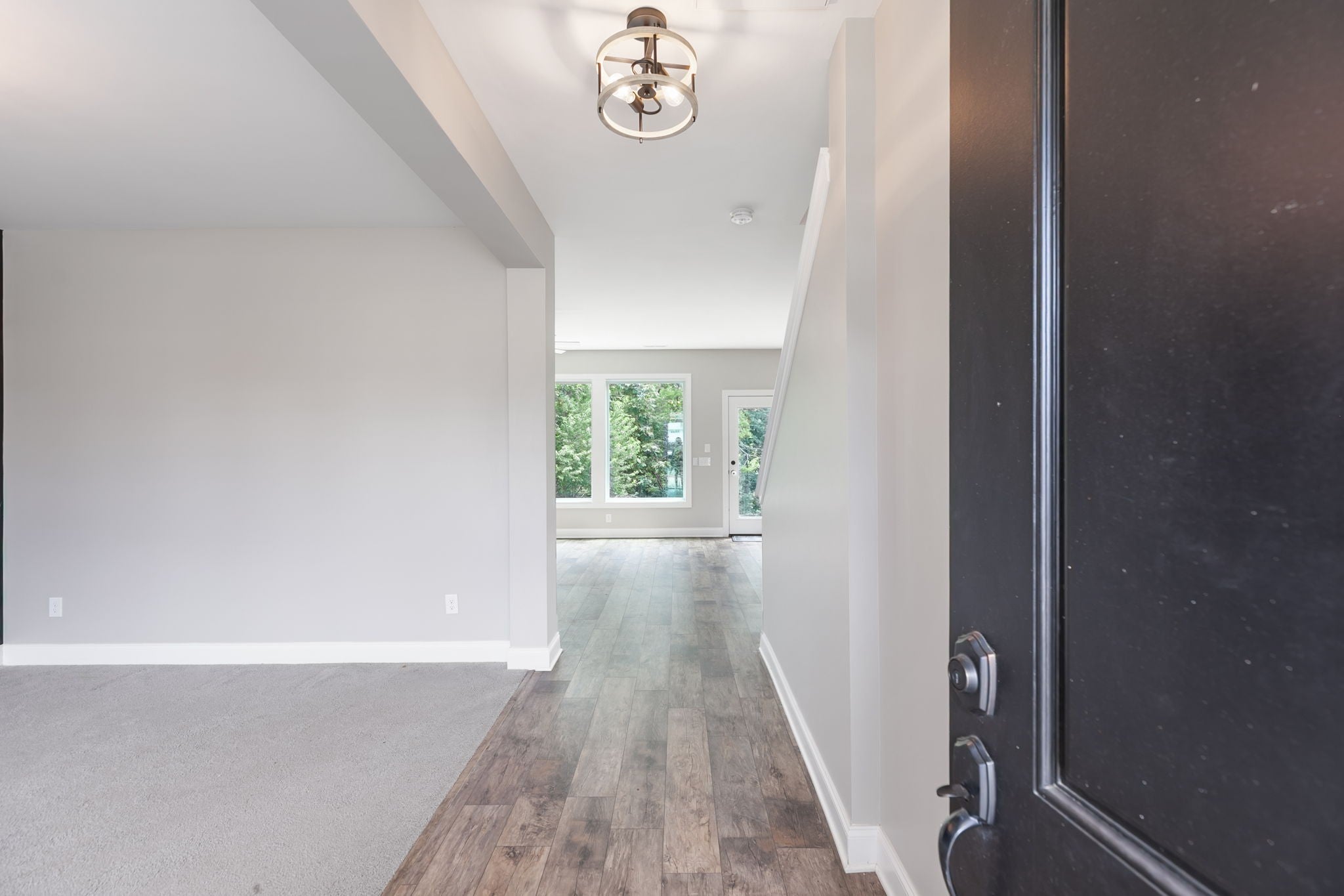 146 Newbury Dr