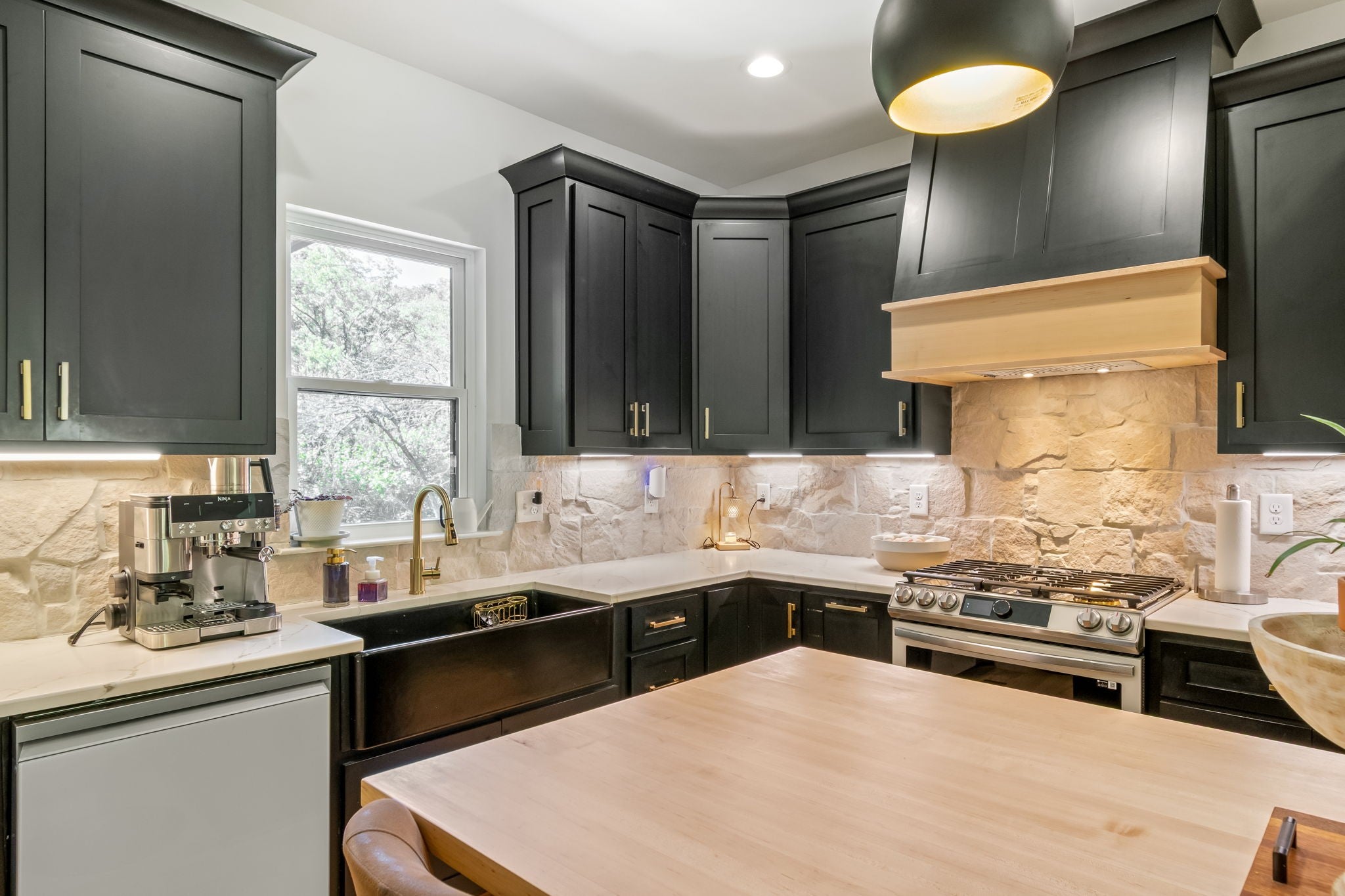 2320 Stephens Road