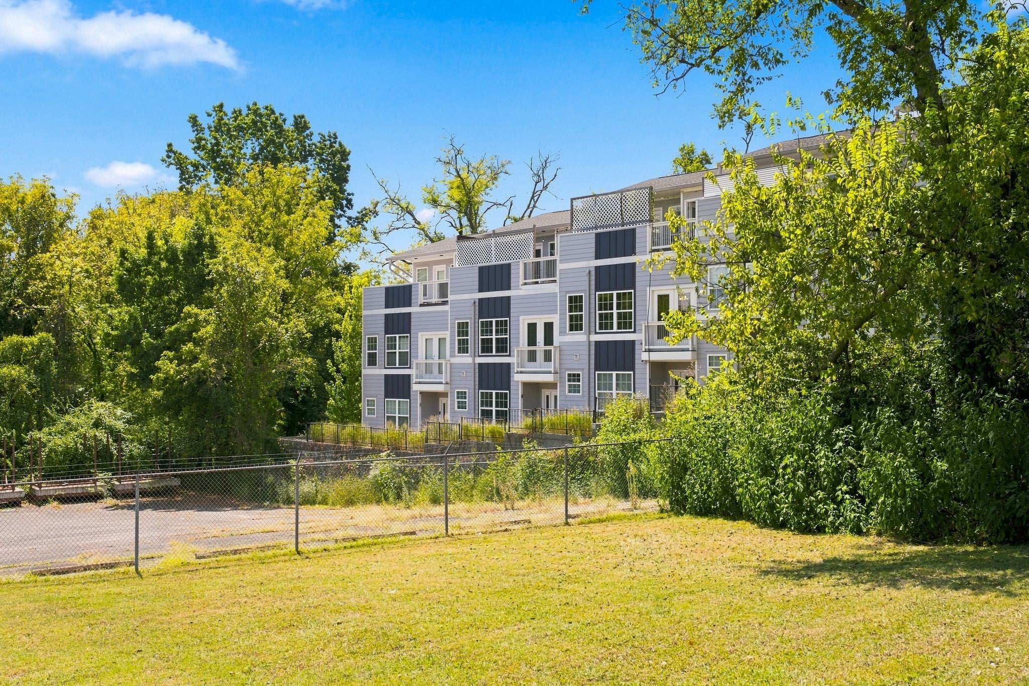 3-bed listing at 421 Elysian Fields Rd 4, Nashville