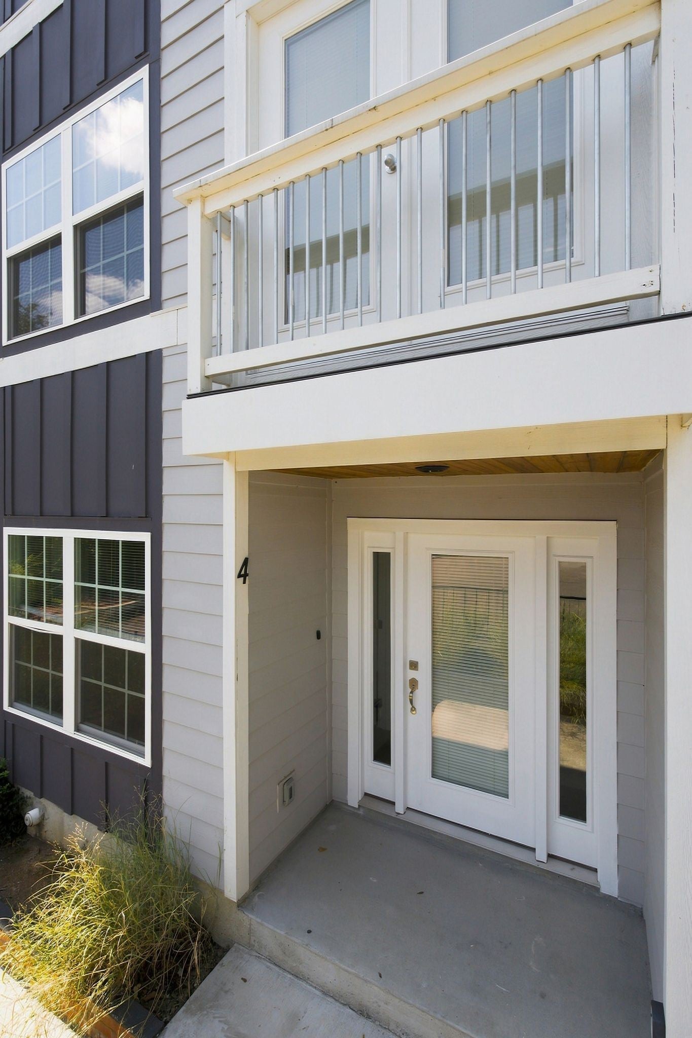 421 Elysian Fields Rd 4